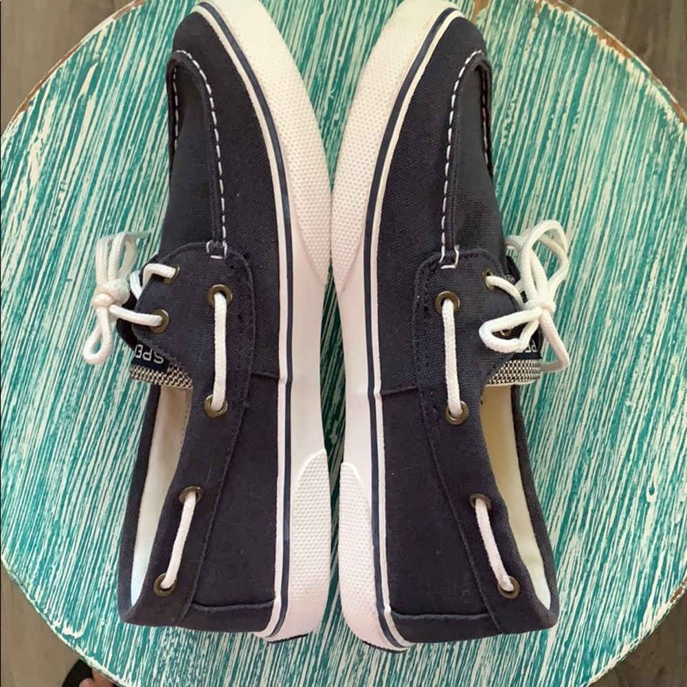 Sperry “Halyard” Boat Shoes - Picture 6 of 9